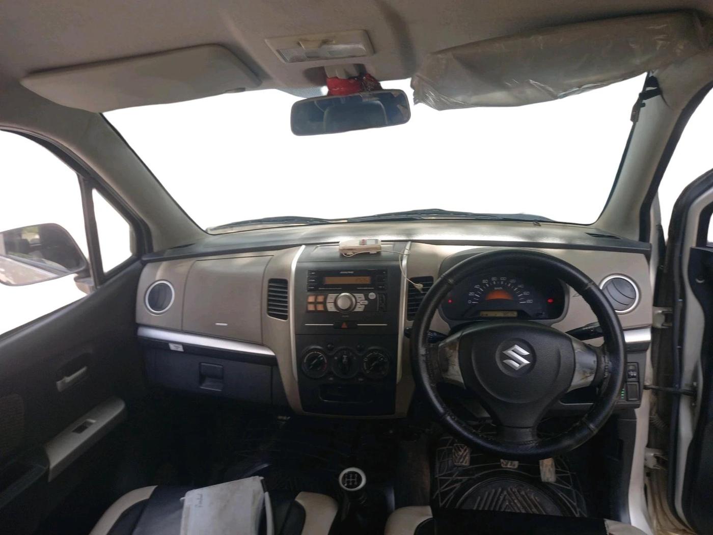 2014 Maruti Wagon R 1.0 LXI CNG, CNG, Manual, 78,039 km, interior