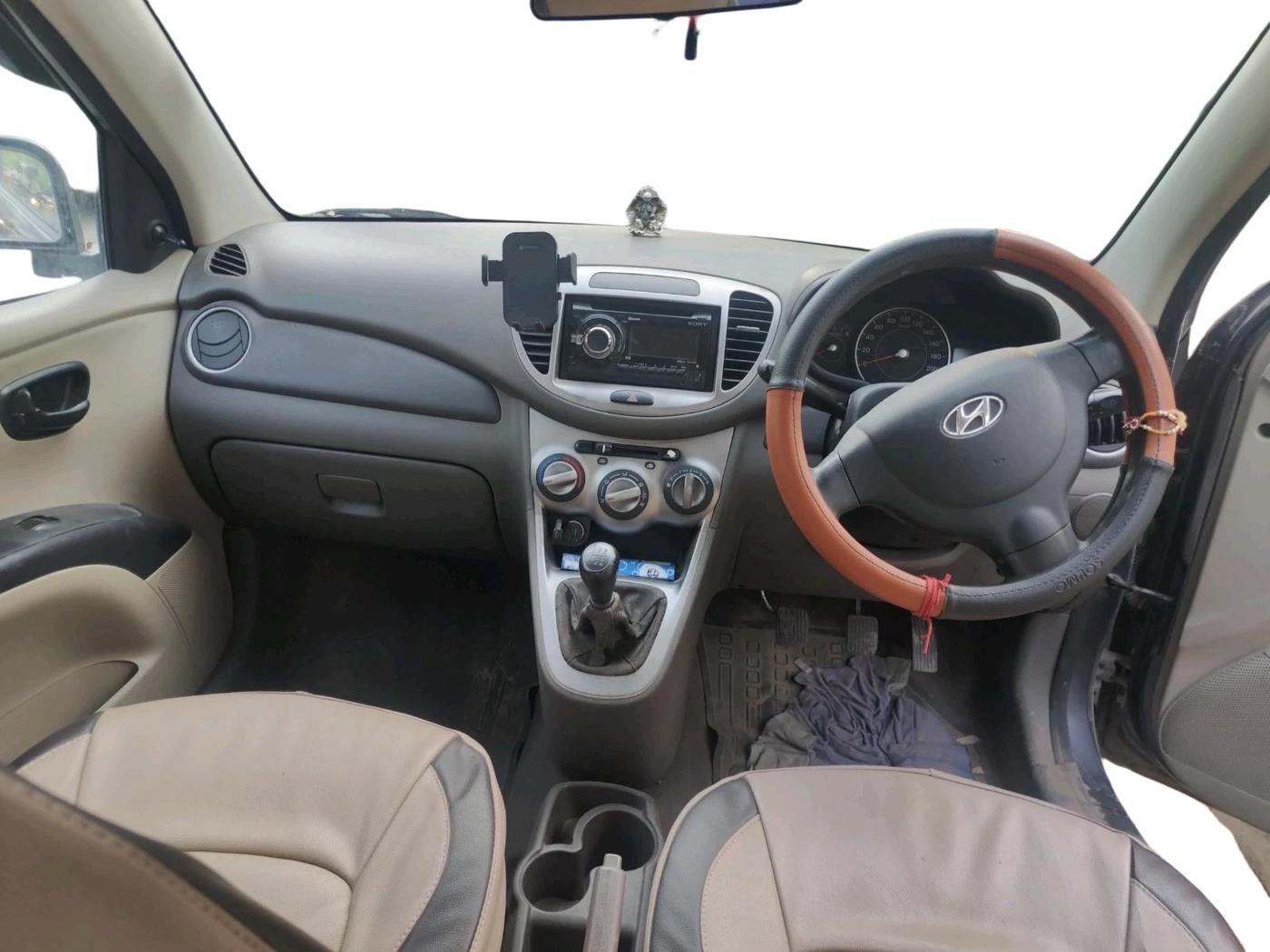 2015 Hyundai i10 ERA 1.1, Petrol, Manual, 79,435 km, interior
