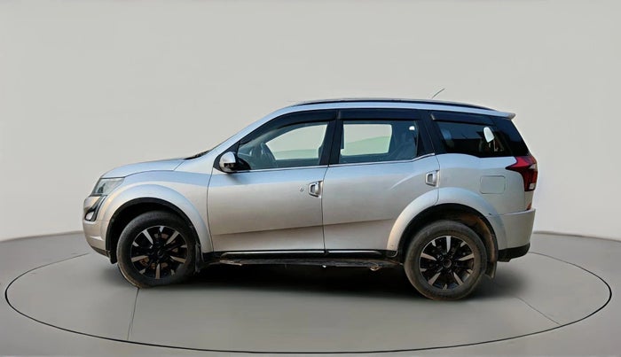 2018 Mahindra XUV500 W11, Diesel, Manual, 1,33,150 km, exterior