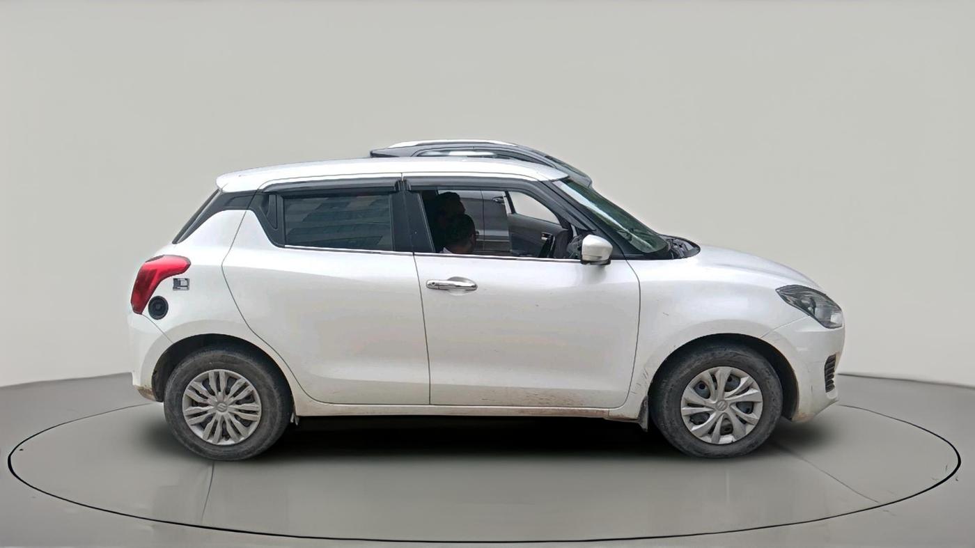 2022 Maruti Swift VXI CNG, CNG, Manual, 1,14,611 km, exterior