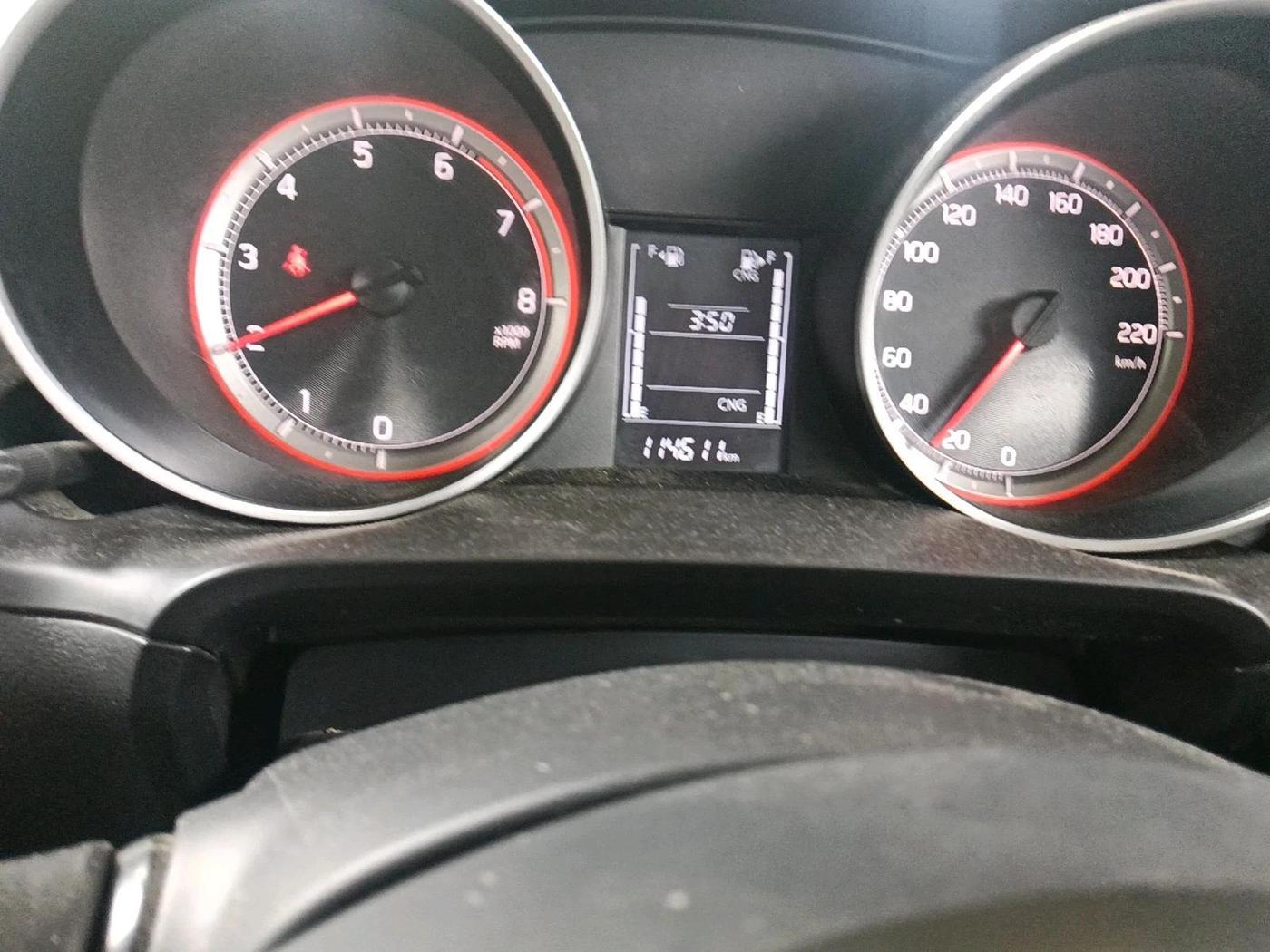 2022 Maruti Swift VXI CNG, CNG, Manual, 1,14,611 km, interior