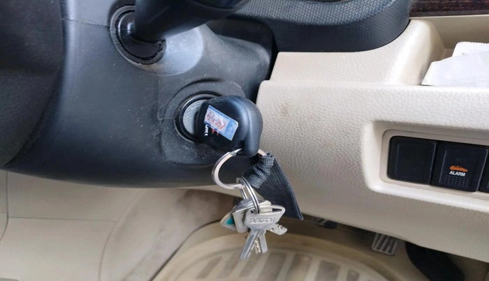 2012 Maruti Swift Dzire VXI, Petrol, Manual, 1,01,546 km, interior