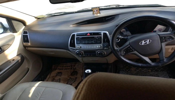 2013 Hyundai i20 ASTA 1.2, Petrol, Manual, 86,350 km, interior