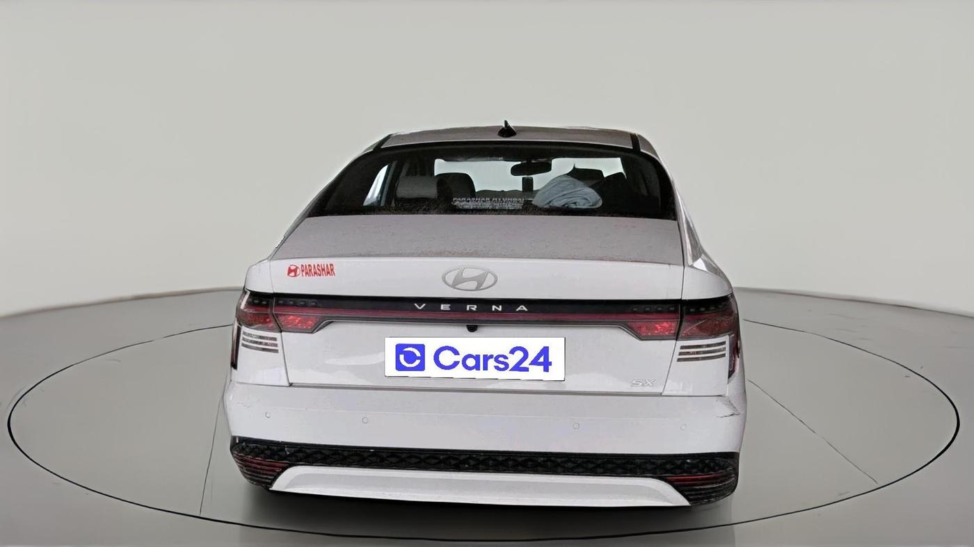 2024 Hyundai Verna SX 1.5 l MPI, Petrol, Manual, 34,246 km, exterior