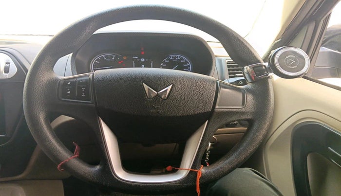 2023 Mahindra BOLERO NEO N 8, Diesel, Manual, 24,500 km, interior