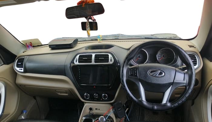 2017 Mahindra TUV300 T8 AMT, Diesel, Automatic, 1,19,499 km, interior