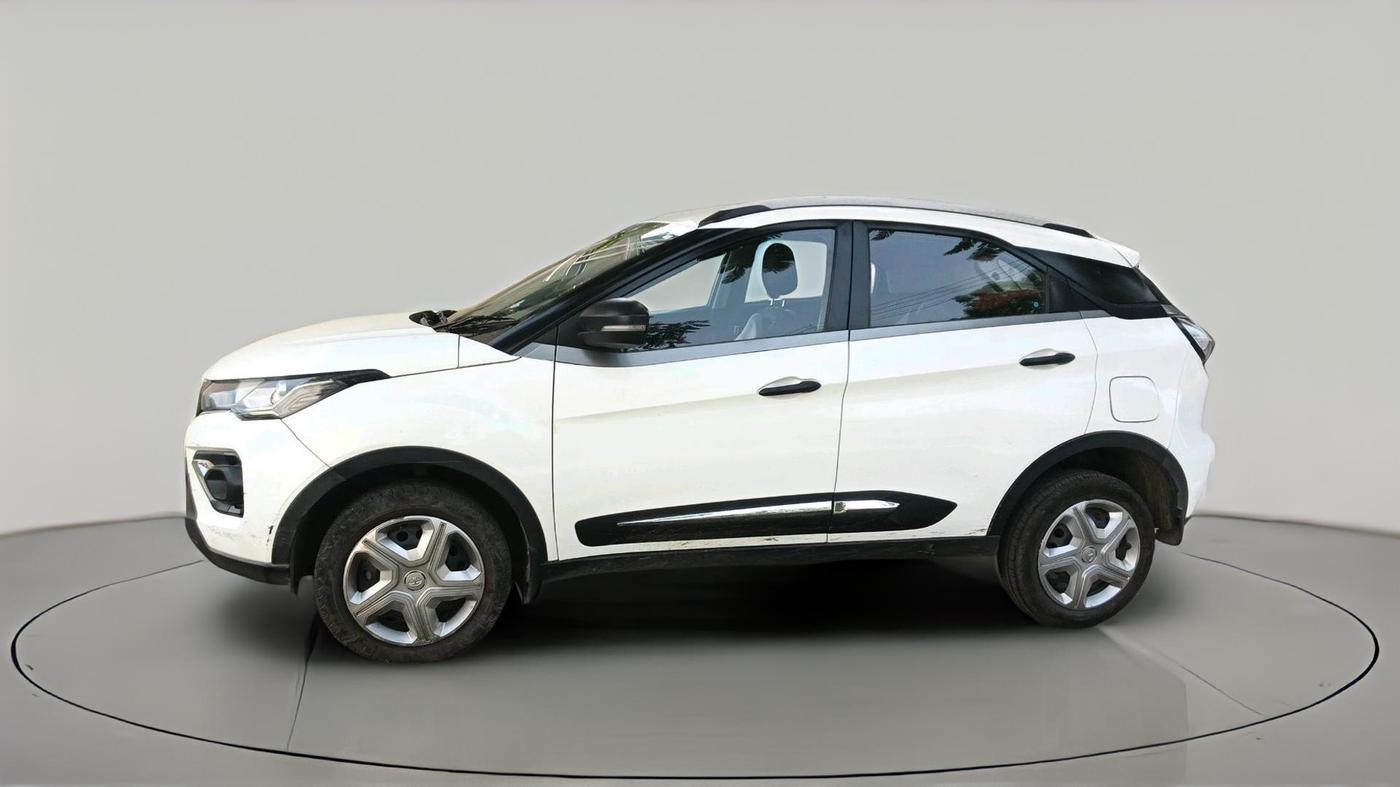 2021 Tata NEXON XM DIESEL, Diesel, Manual, 1,69,253 km, exterior