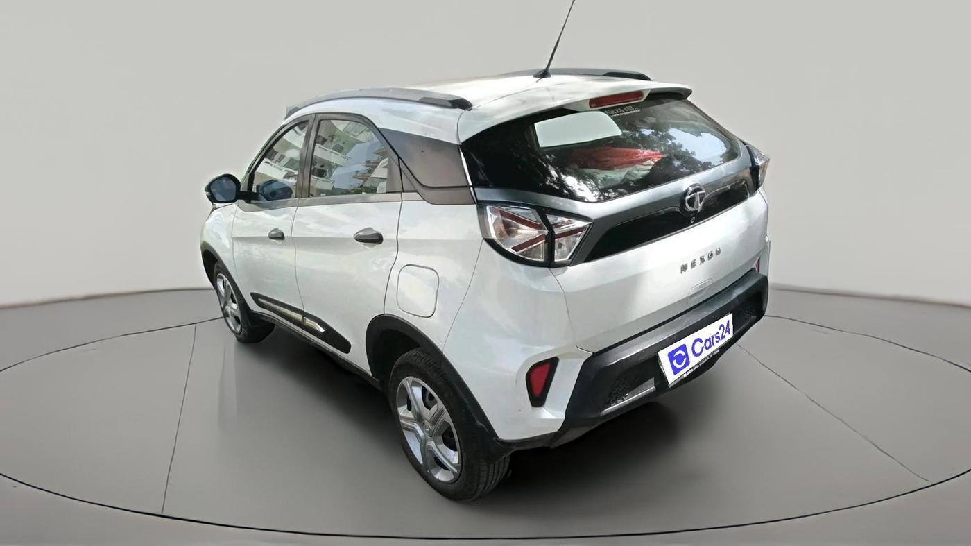 2021 Tata NEXON XM DIESEL, Diesel, Manual, 1,69,253 km, exterior