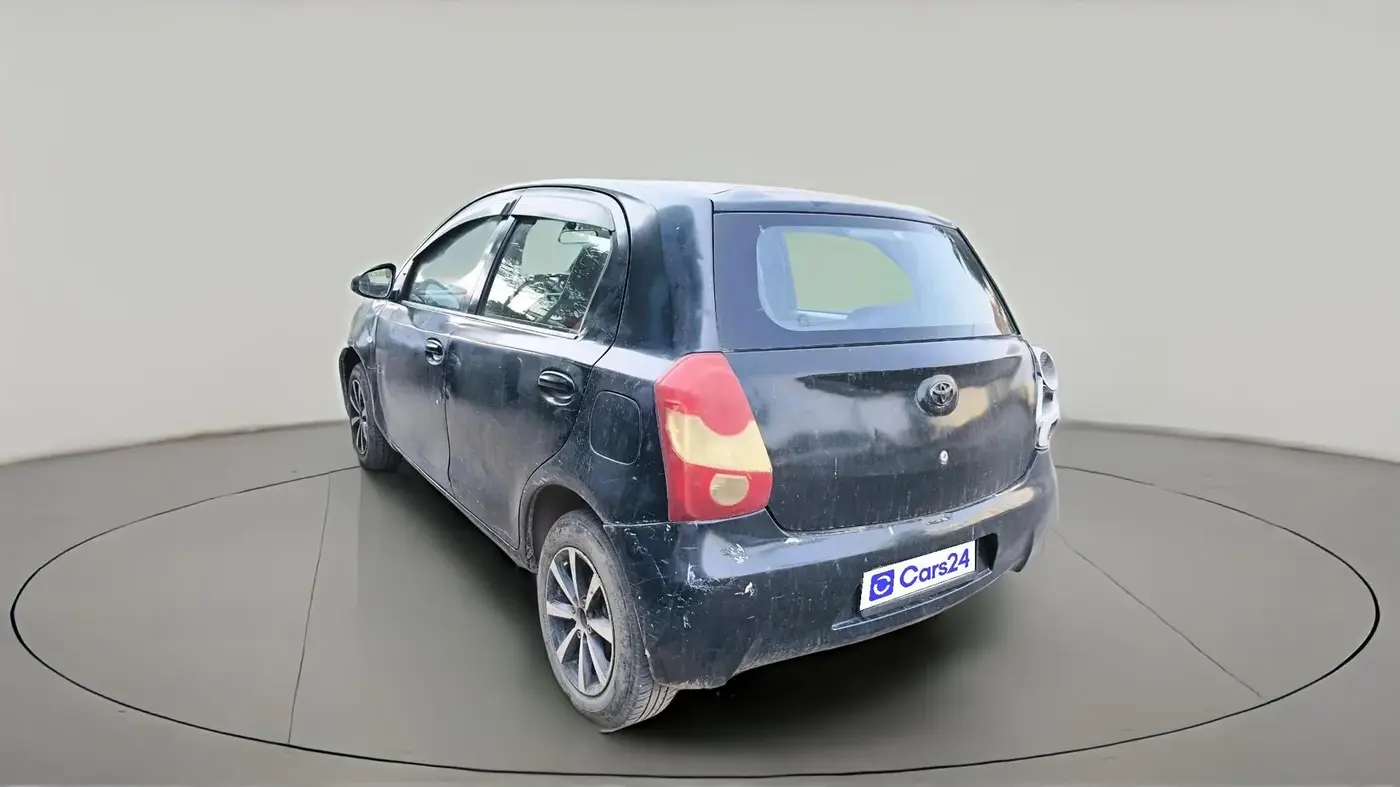 2011 Toyota Etios Liva G, CNG, Manual, 1,05,512 km, exterior