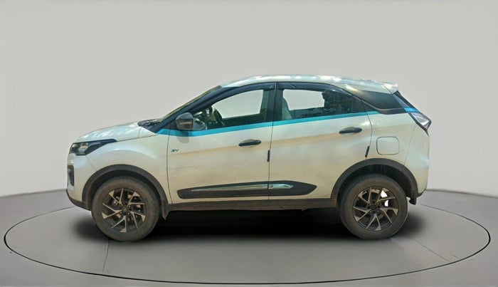 2021 Tata NEXON EV XM, Electric, Automatic, 1,32,659 km, exterior