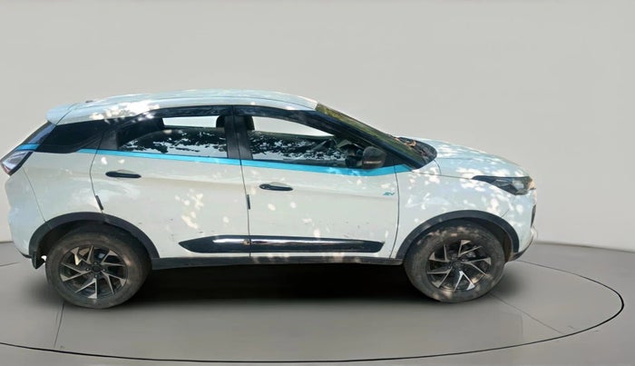 2021 Tata NEXON EV XM, Electric, Automatic, 1,32,659 km, exterior