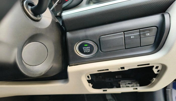 2024 Tata ALTROZ XZA PLUS (O) SUNROOF P , Petrol, Automatic, 8,007 km, interior