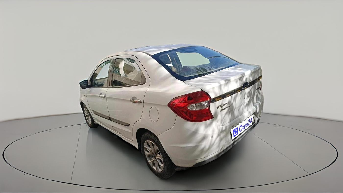 2015 Ford Figo Aspire TITANIUM 1.5 PETROL AT, Petrol, Automatic, 63,528 km, exterior