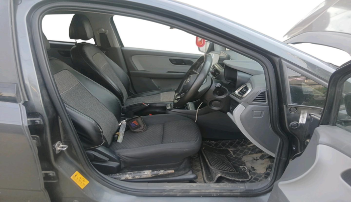 2020 Tata ALTROZ XT PETROL, Petrol, Manual, 62,373 km, interior