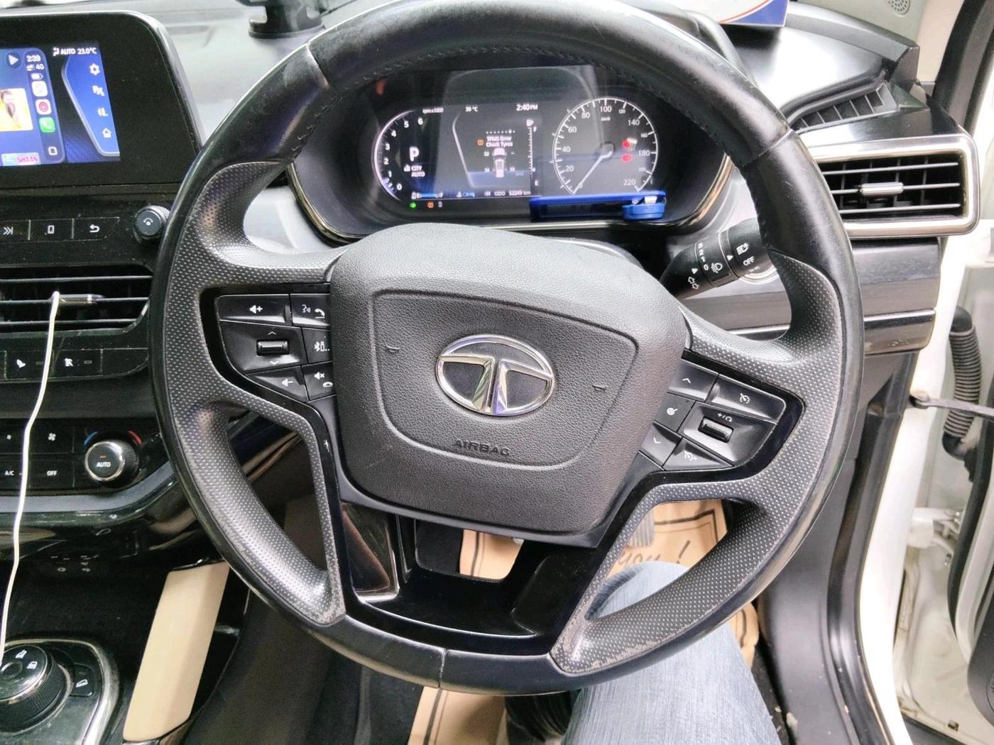 2023 Tata Safari XZA PLUS 6S, Diesel, Automatic, 52,249 km, interior