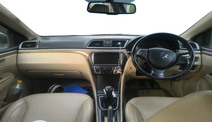 2018 Maruti Ciaz ALPHA 1.5 SHVS PETROL, Petrol, Manual, 85,139 km, interior