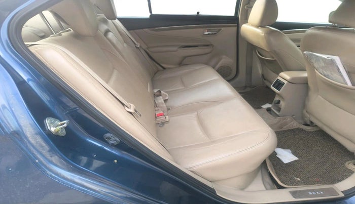 2018 Maruti Ciaz ALPHA 1.5 SHVS PETROL, Petrol, Manual, 85,139 km, interior
