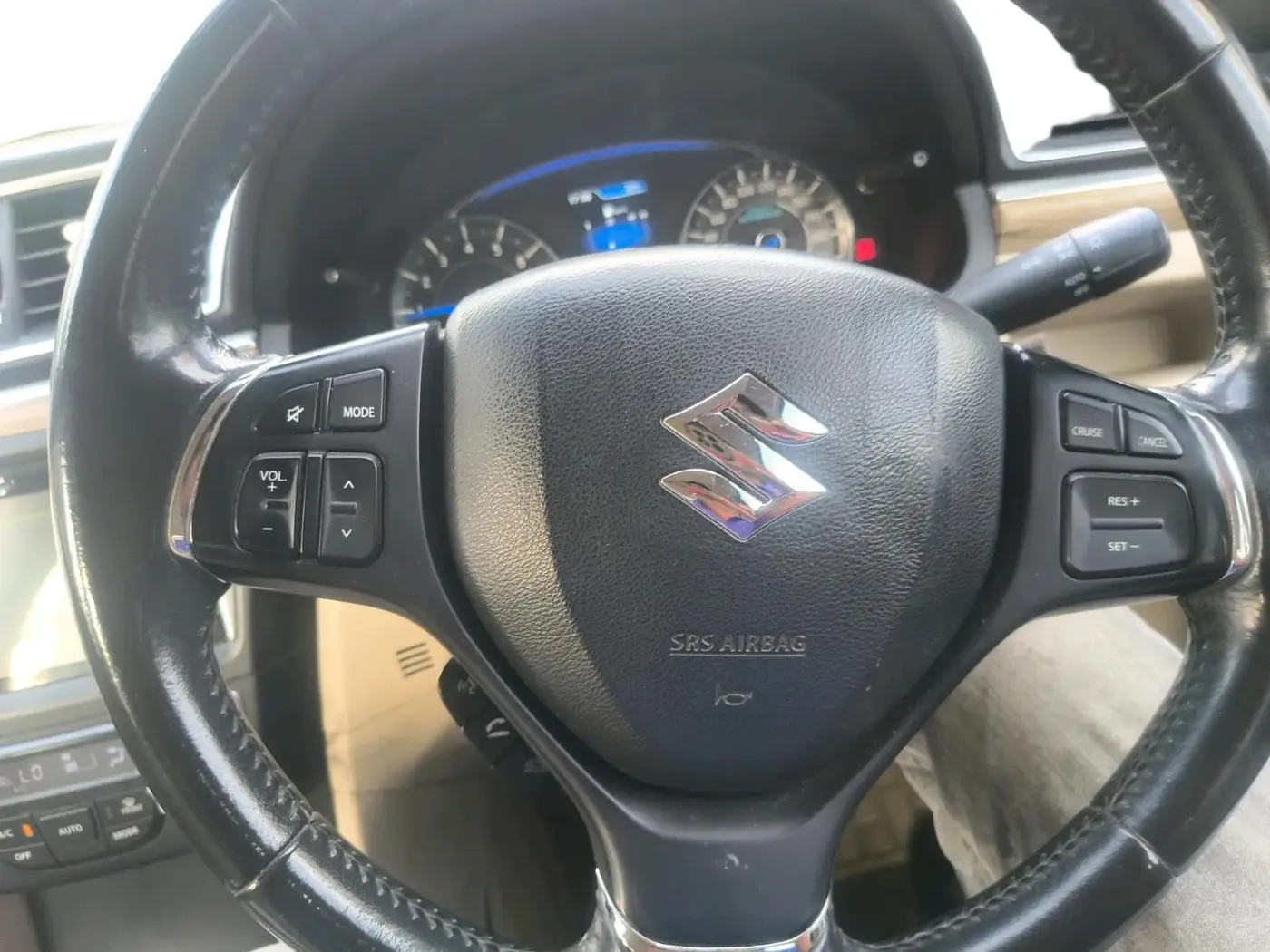 2018 Maruti Ciaz ALPHA 1.5 SHVS PETROL, Petrol, Manual, 85,139 km, interior