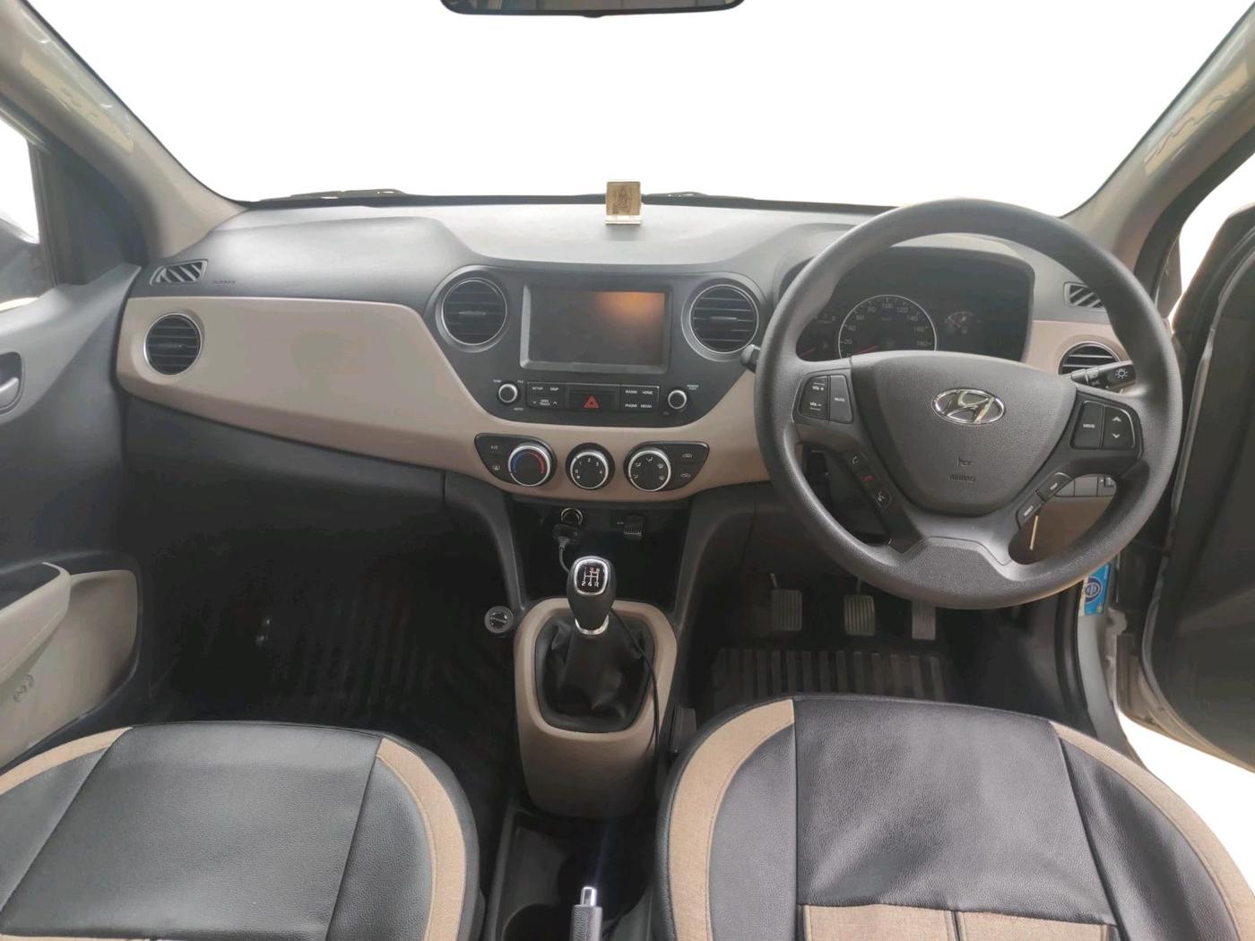 2019 Hyundai Grand i10 SPORTZ 1.2 KAPPA VTVT, Petrol, Manual, 11,489 km, interior