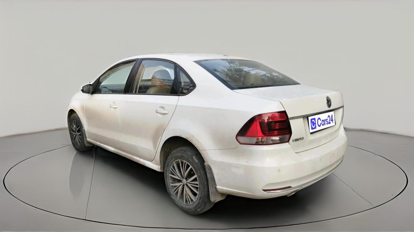 2018 Volkswagen Vento HIGHLINE 1.6 MPI, Petrol, Manual, 1,04,280 km, exterior