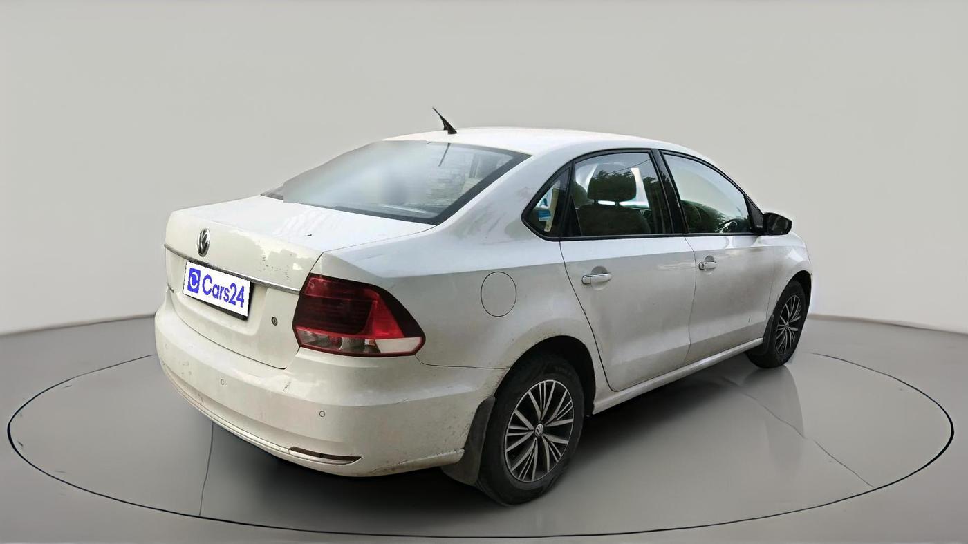 2018 Volkswagen Vento HIGHLINE 1.6 MPI, Petrol, Manual, 1,04,280 km, exterior