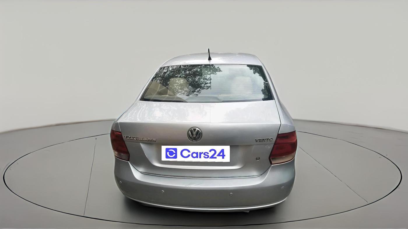 2012 Volkswagen Vento HIGHLINE 1.6 MPI, Petrol, Manual, 1,09,222 km, exterior