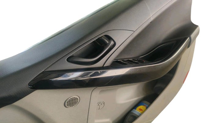 2019 Tata NEXON XM DIESEL, Diesel, Manual, 54,873 km, interior