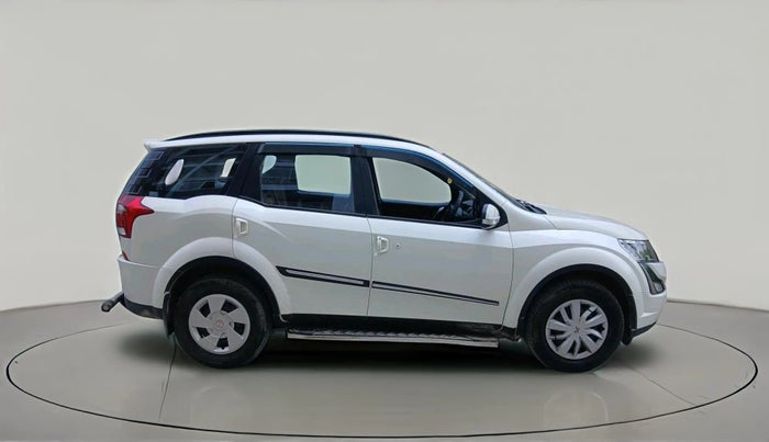 2019 Mahindra XUV500 W7 AT, Diesel, Automatic, 81,830 km, exterior