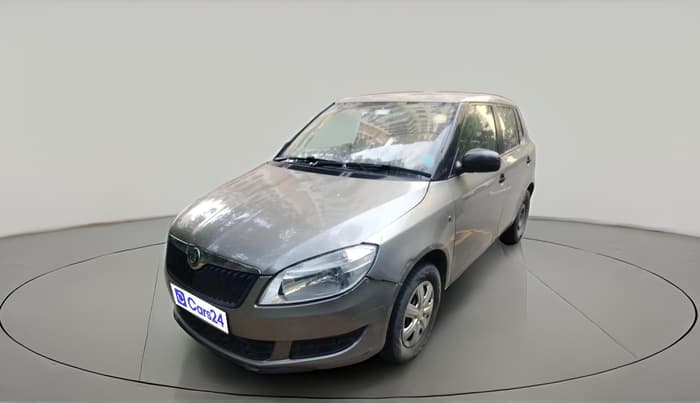 2011 Skoda Fabia CLASSIC 1.2 MPI, Petrol, Manual, 1,01,132 km, exterior