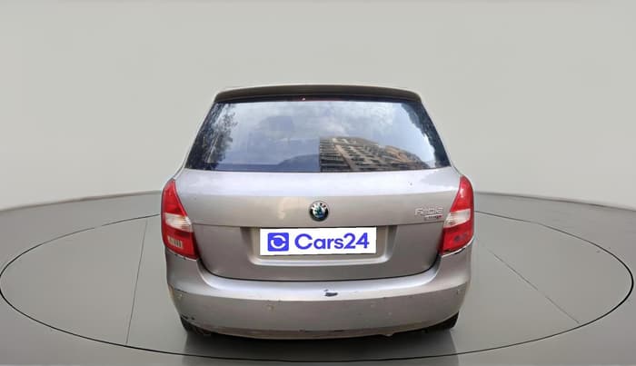 2011 Skoda Fabia CLASSIC 1.2 MPI, Petrol, Manual, 1,01,132 km, exterior
