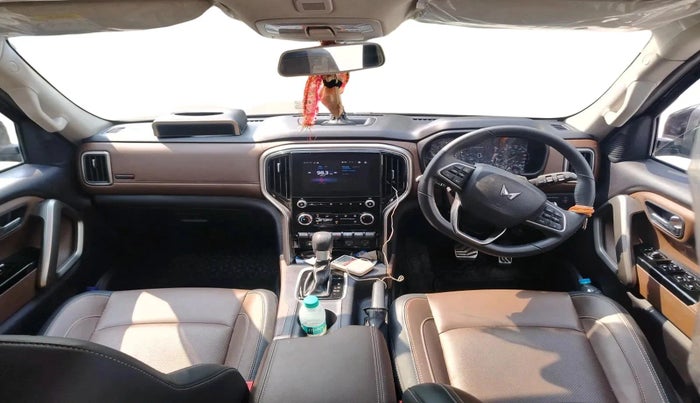 2024 Mahindra SCORPIO-N N Z8 S Petrol AT, Petrol, Automatic, 7,500 km, interior