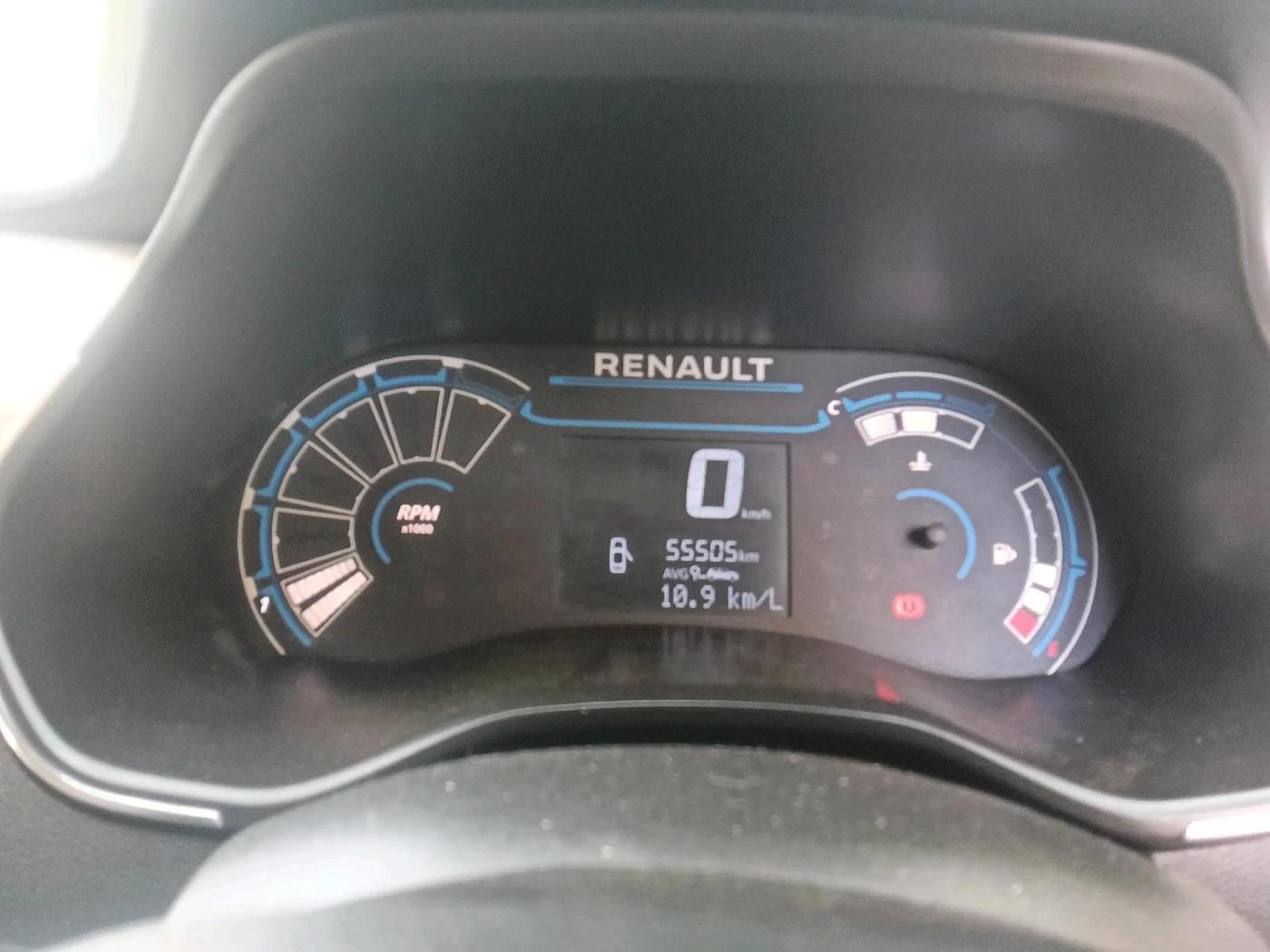 2019 Renault TRIBER RXZ, Petrol, Manual, 57,696 km, interior