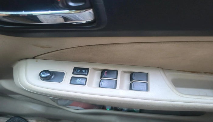 2017 Maruti Dzire VXI AMT, Petrol, Automatic, 59,170 km, interior