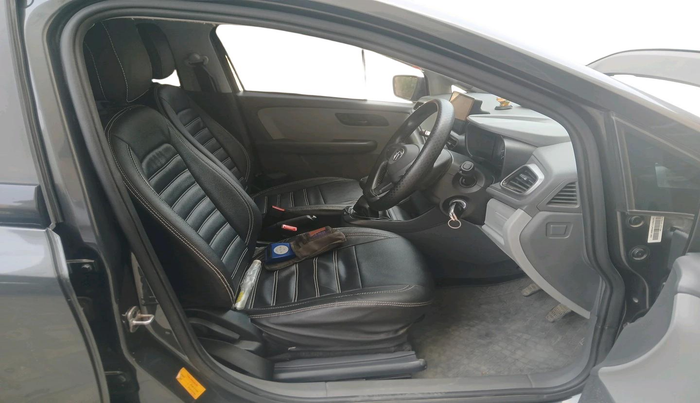 2020 Tata ALTROZ XE PETROL, Petrol, Manual, 31,887 km, interior