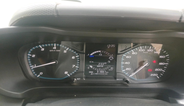 2020 Tata ALTROZ XE PETROL, Petrol, Manual, 31,887 km, interior