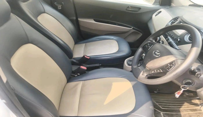 2018 Hyundai Grand i10 MAGNA AT 1.2 KAPPA VTVT, Petrol, Automatic, 40,368 km, interior