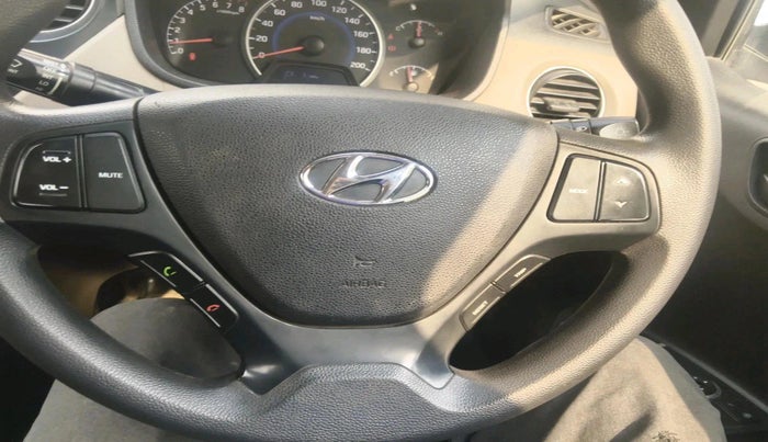 2018 Hyundai Grand i10 MAGNA AT 1.2 KAPPA VTVT, Petrol, Automatic, 40,368 km, interior