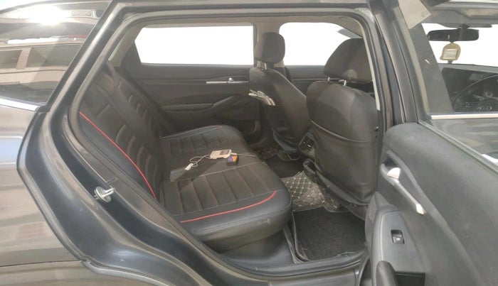 2021 KIA SELTOS HTK 1.5 PETROL, Petrol, Manual, 36,635 km, interior