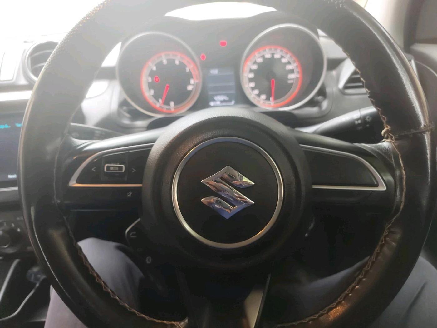 2023 Maruti Swift VXI, Petrol, Manual, 42,664 km, interior