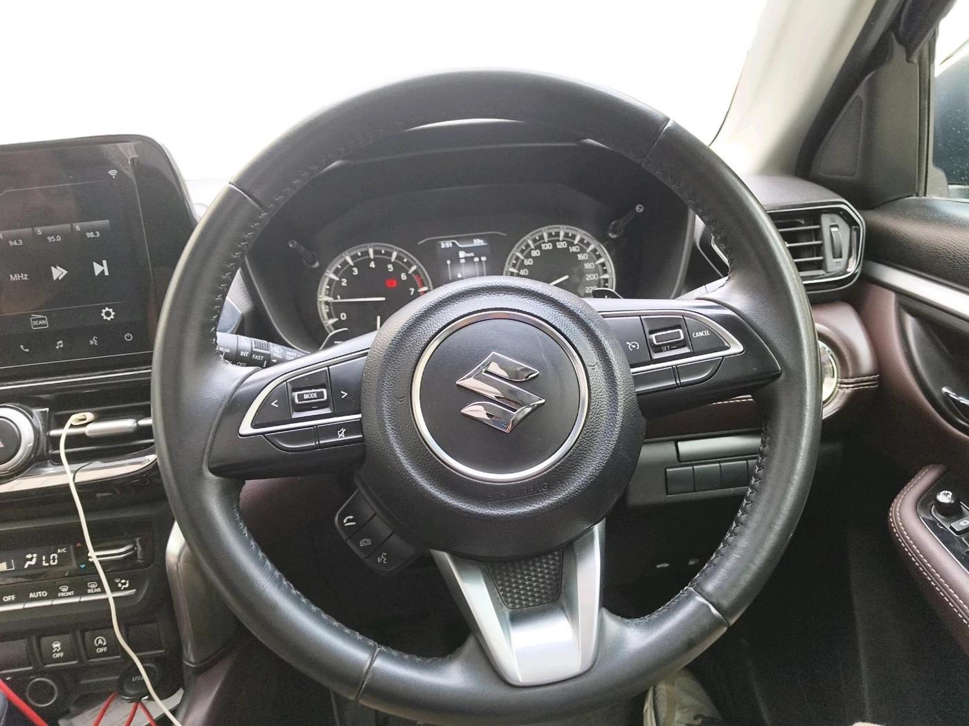 2022 Maruti Grand Vitara ALPHA SMART HYBRID AT, Petrol, Automatic, 43,431 km, interior
