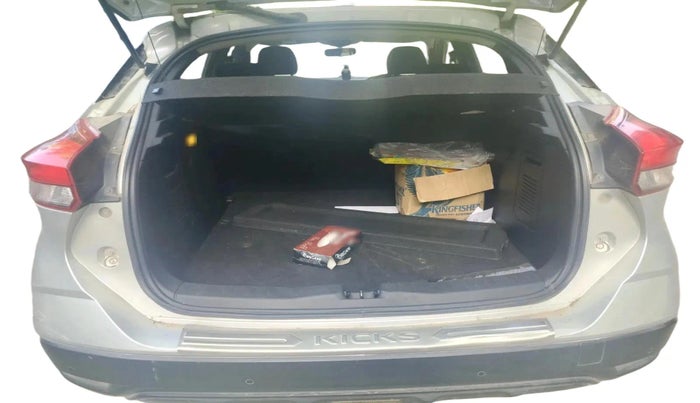 2019 Nissan Kicks XL 1.5, Petrol, Manual, 63,455 km, exterior