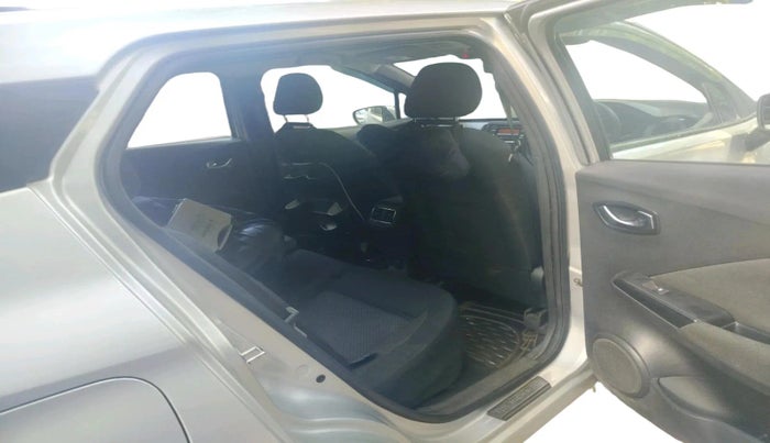 2019 Nissan Kicks XL 1.5, Petrol, Manual, 63,455 km, interior