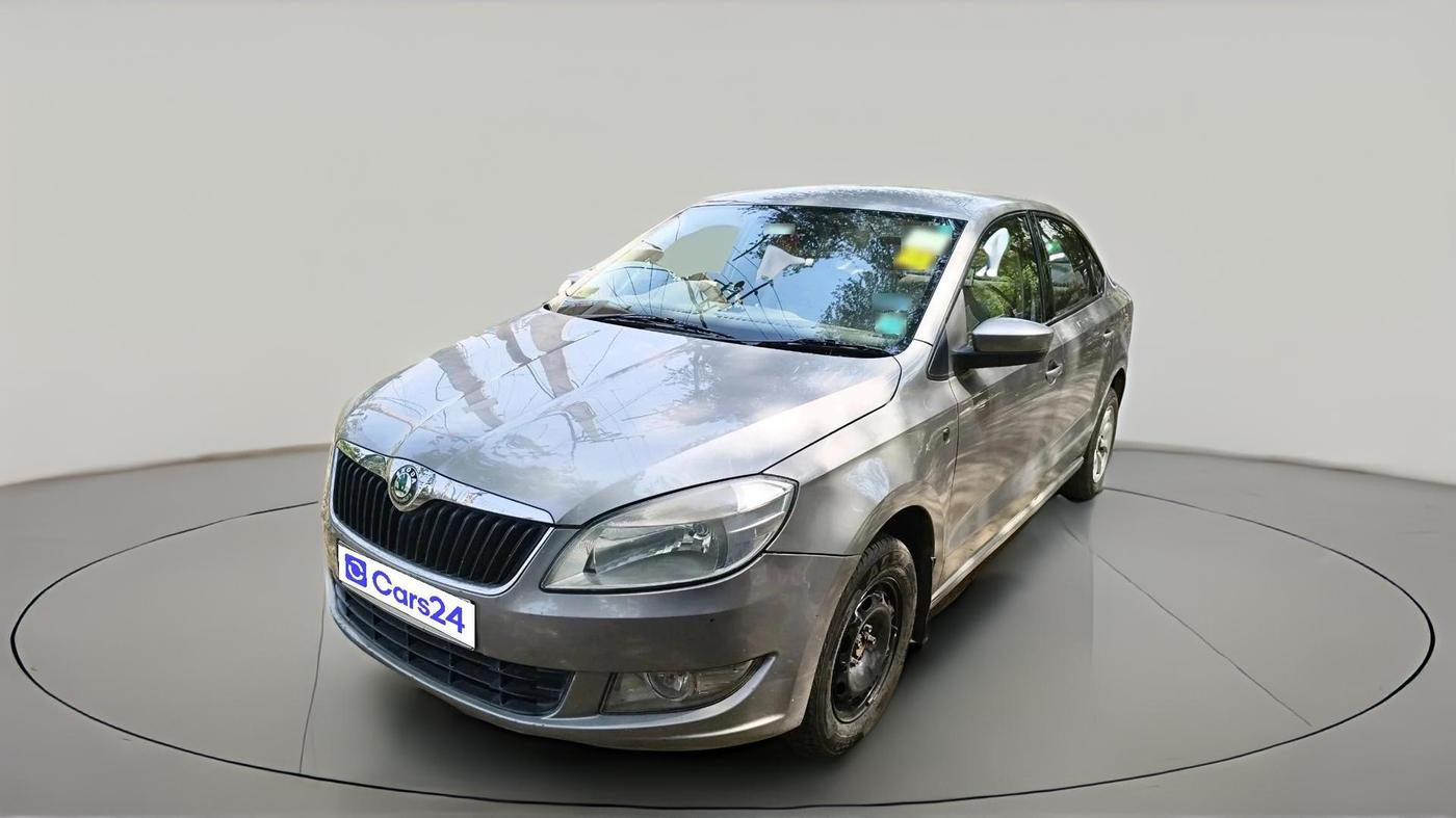 2011 Skoda Rapid AMBITION 1.6 MPI MT, Petrol, Manual, 98,947 km, exterior