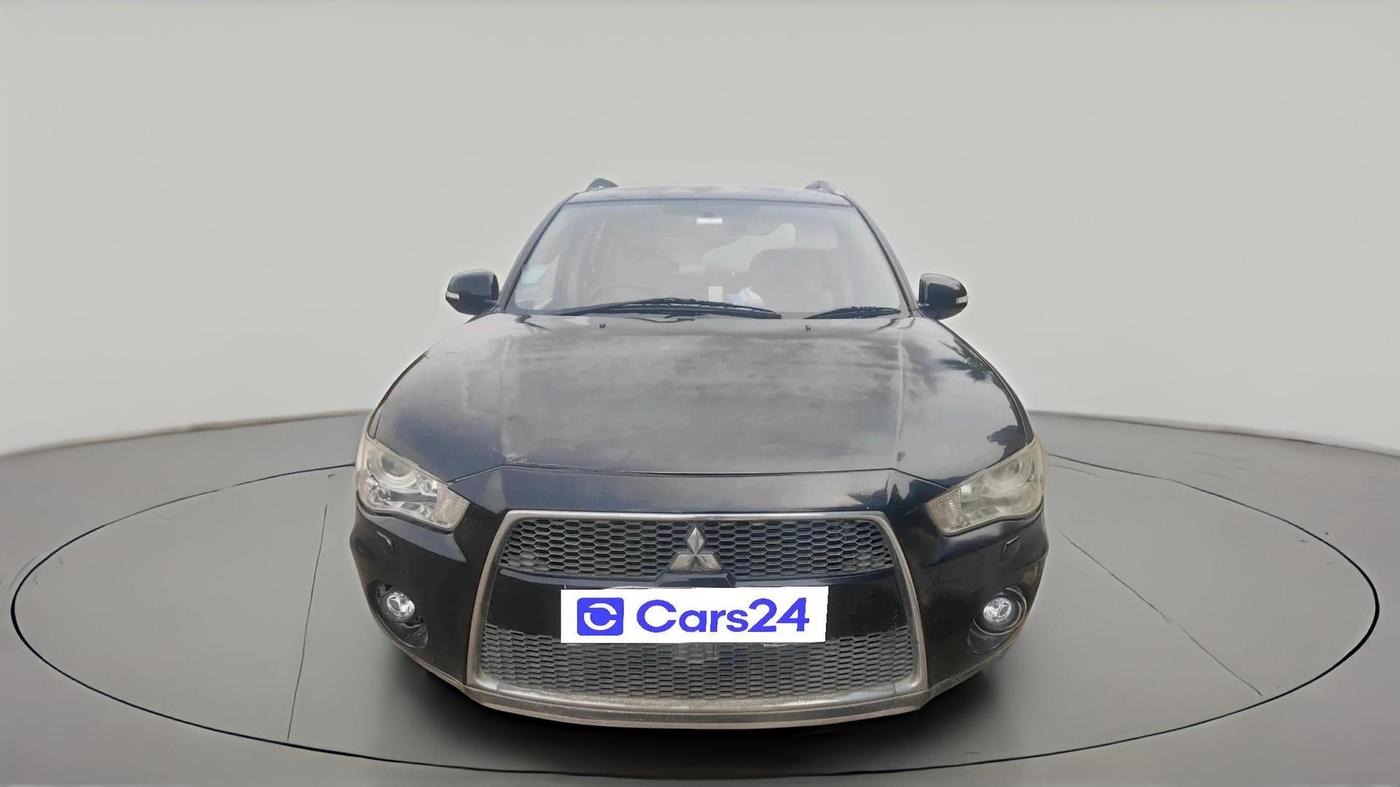 2011 Mitsubishi Outlander 2.4 MIVEC, Petrol, Automatic, 87,613 km, exterior