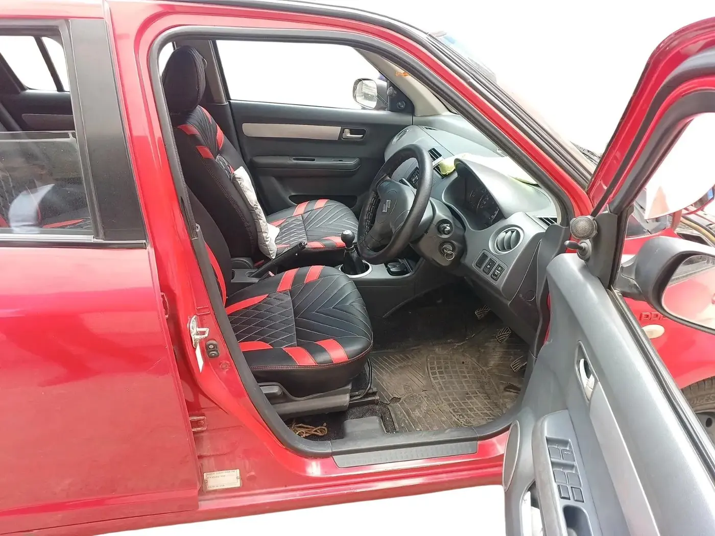 2011 Maruti Swift VDI, Diesel, Manual, 1,69,525 km, interior