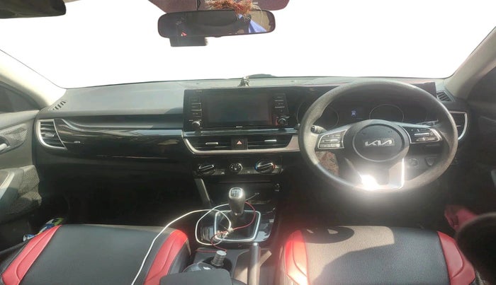 2021 KIA SELTOS HTK PLUS 1.5 DIESEL, Diesel, Manual, 75,925 km, interior