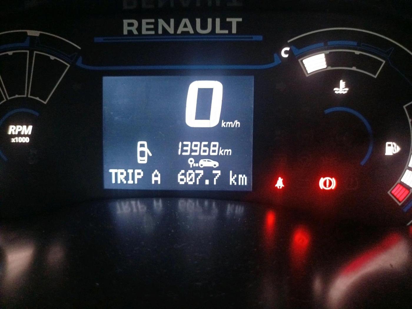 2024 Renault Kiger RXL MT, Petrol, Manual, 13,968 km, interior