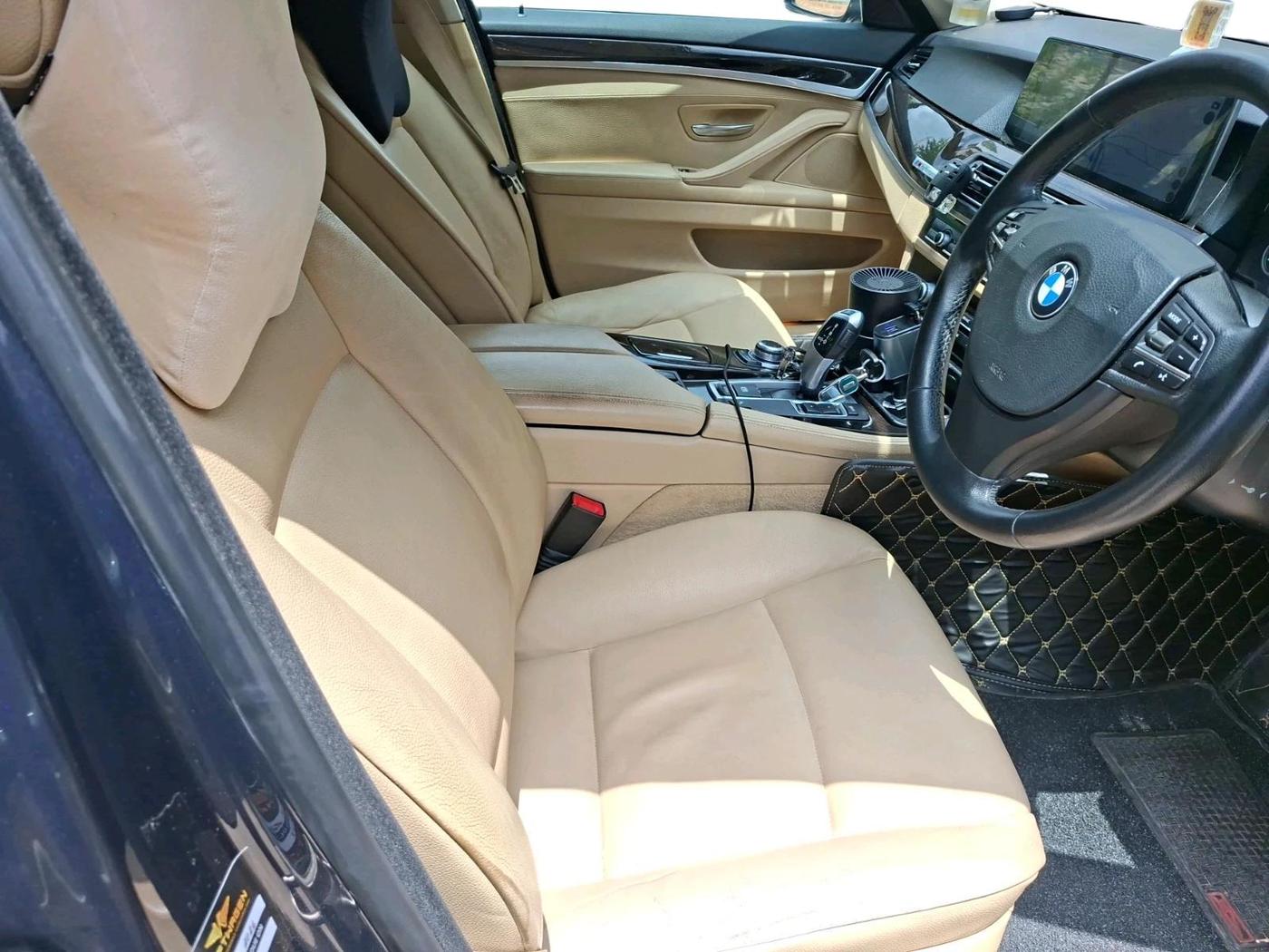 2012 BMW 5 Series 520D 2.0, Diesel, Automatic, 1,50,494 km, interior