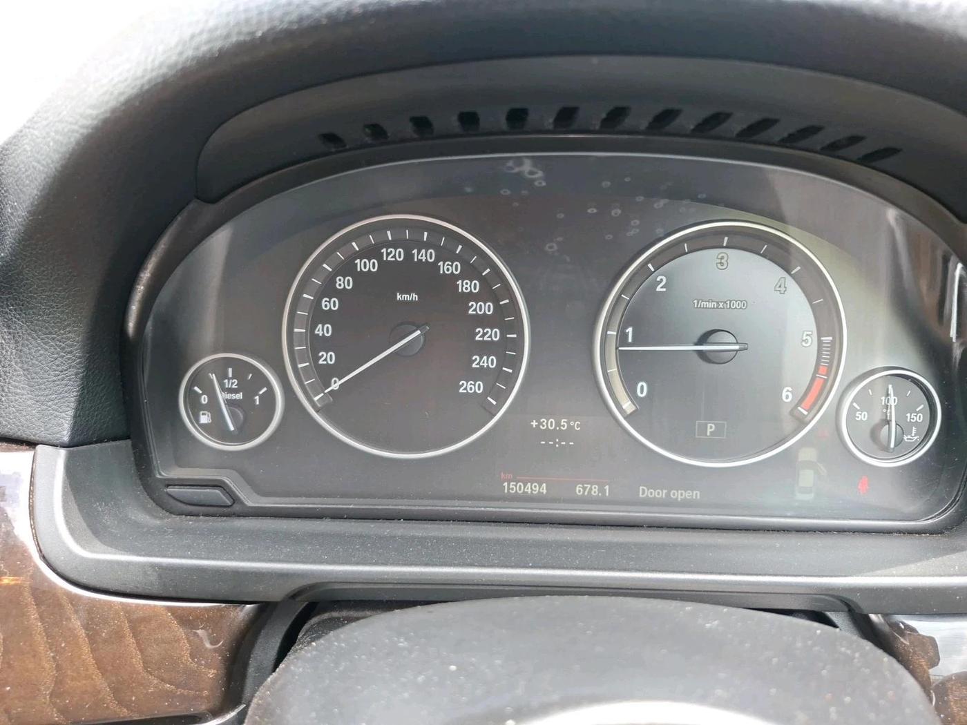 2012 BMW 5 Series 520D 2.0, Diesel, Automatic, 1,50,494 km, interior