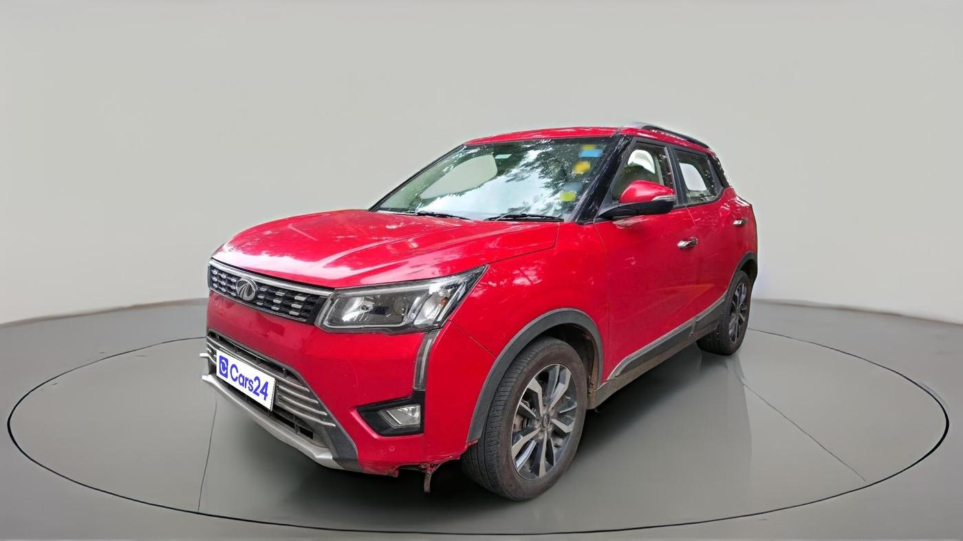 2019 Mahindra XUV300 W8 (O) 1.5 DIESEL, Diesel, Manual, 1,08,490 km, exterior